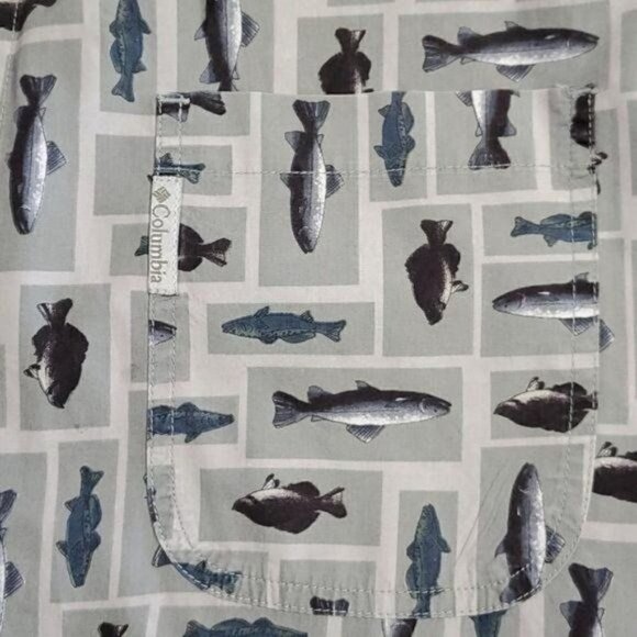 Columbia Graphic Fish Throughout Casual Button Down LS Sz. XL Shirt w Pockets - Picture 10 of 11